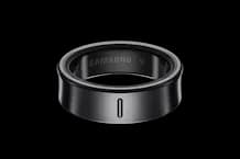 Samsung Galaxy Ring titanium black smart ring standing upright